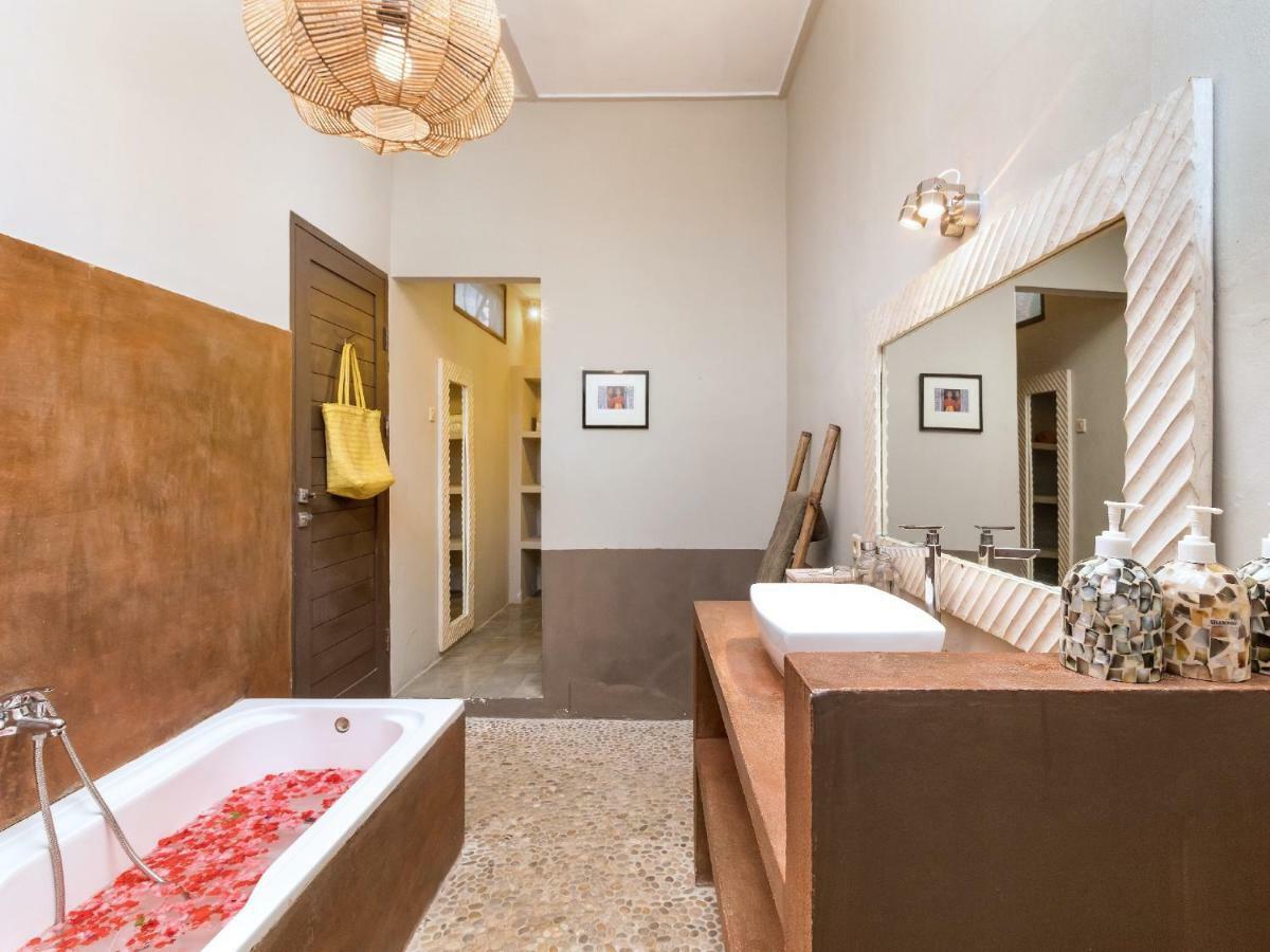 Villa Chamade Seminyak Zewnętrze zdjęcie